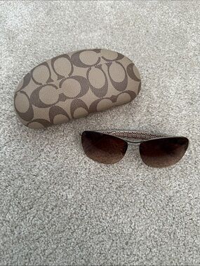 Coach Brown Gradient Sunglasses with Signature Case